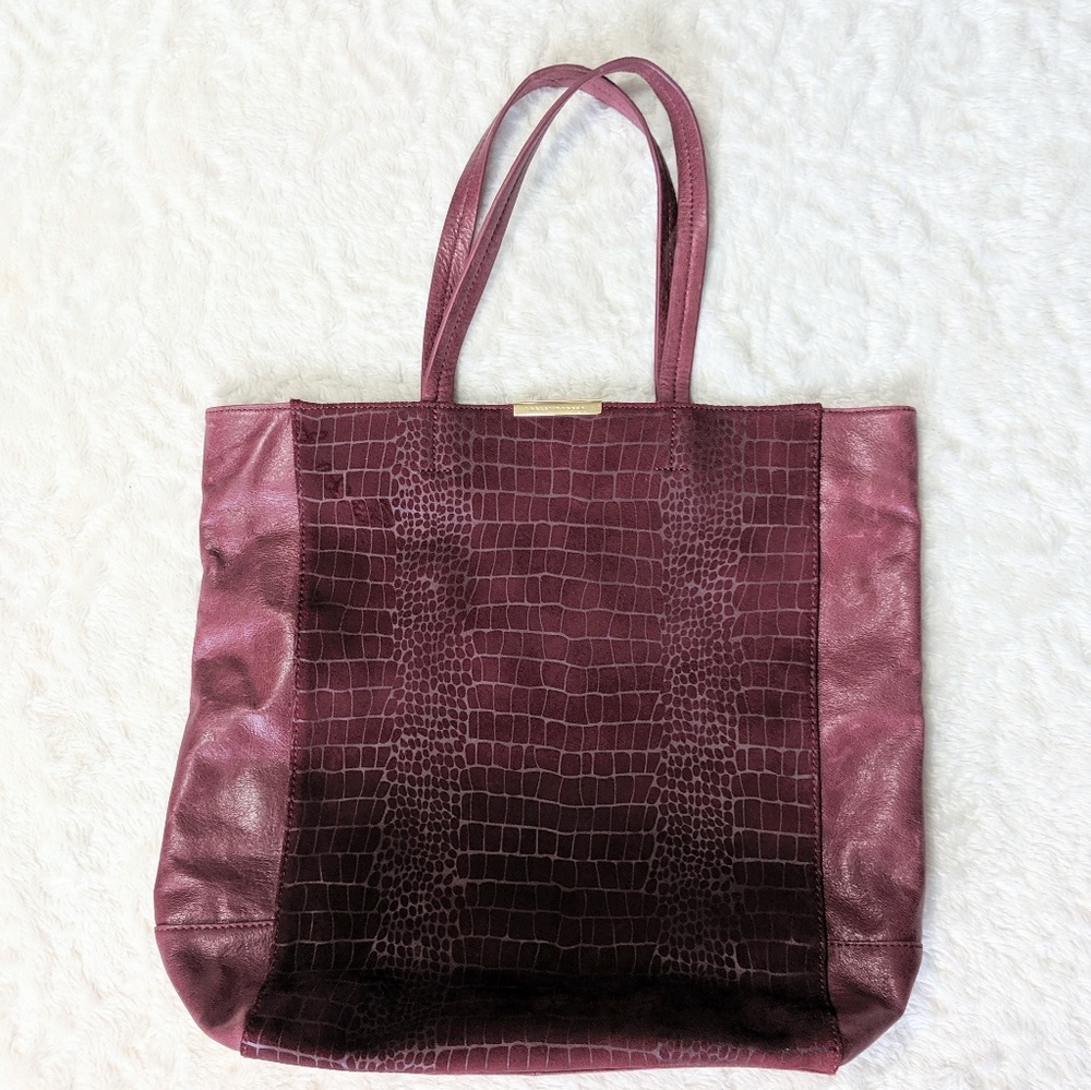 Kelsi Dagger Kris Tote